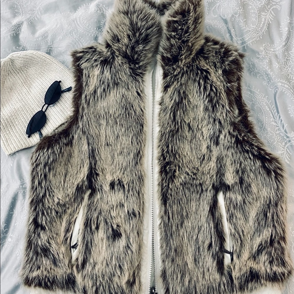 Reversible Faux Fur Fall/Winter Vest